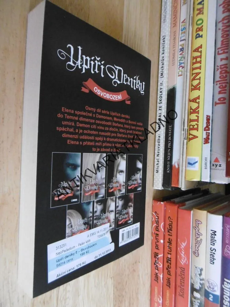 UPÍŘÍ DENÍKY, OSVOBOZENÍ, L.J. SMITH, **an
