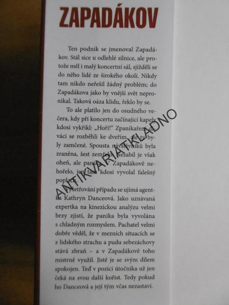ZAPADÁKOV, JEFFERY DEAVER, **an