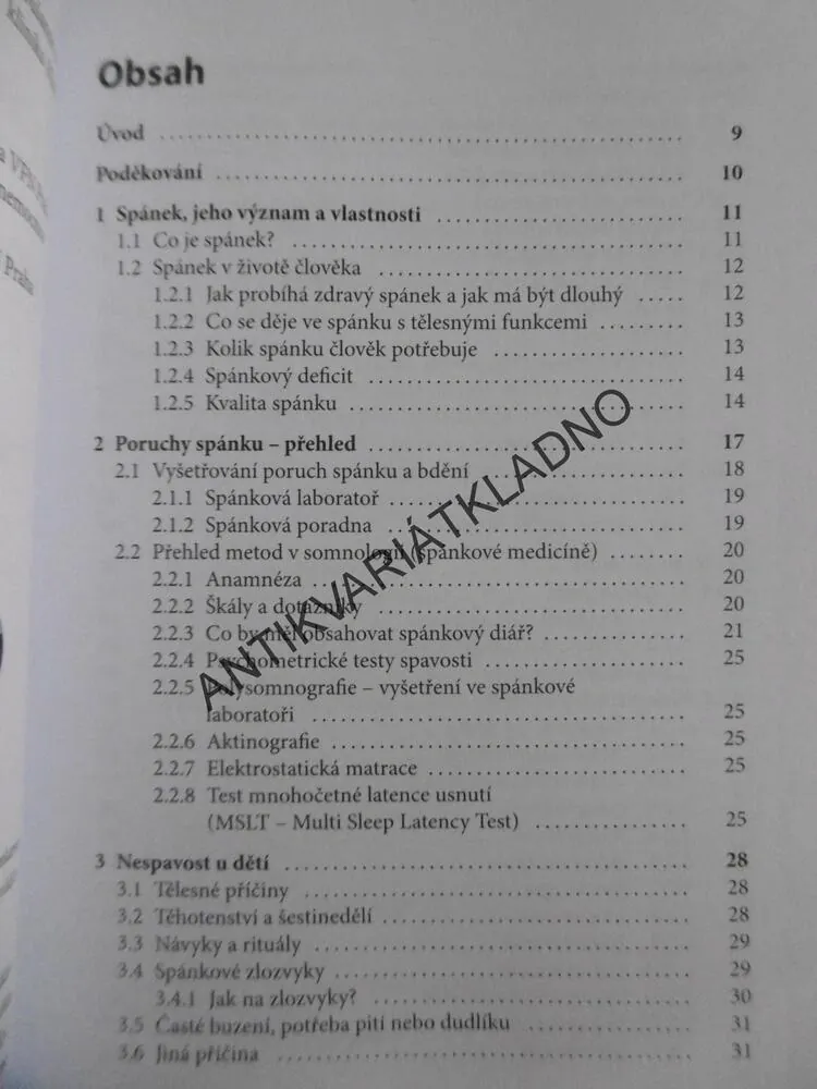 NESPAVOST A JINÉ PORUCHY SPÁNKU, CLAUDIA BORZOVÁ, **an