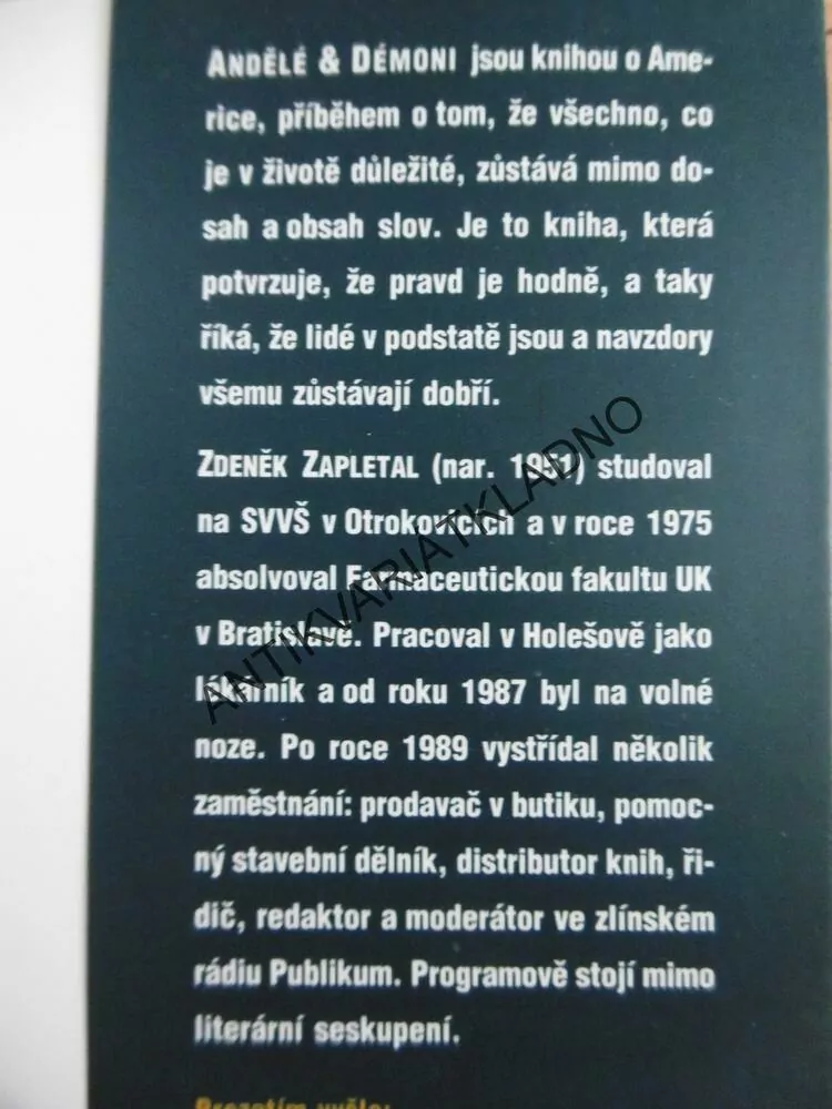 ANDĚLÉ A DÉMONI, ZDENĚK ZAPLETAL, **an