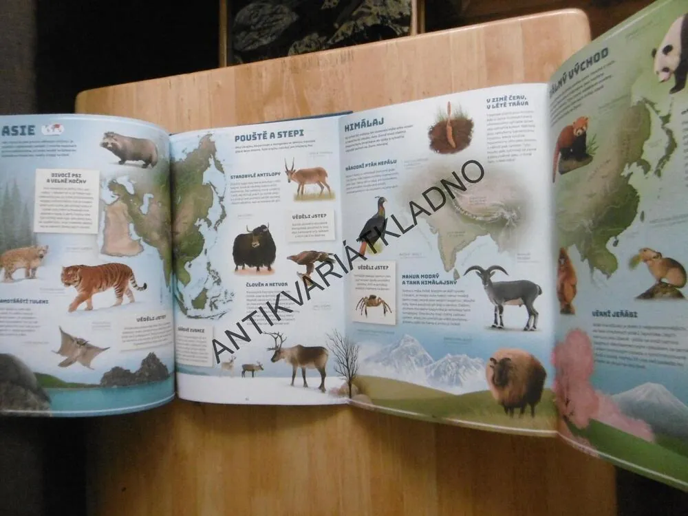 SVĚTOVÝ ATLAS ZVÍŘAT, NICK CRUMPTON, **an
