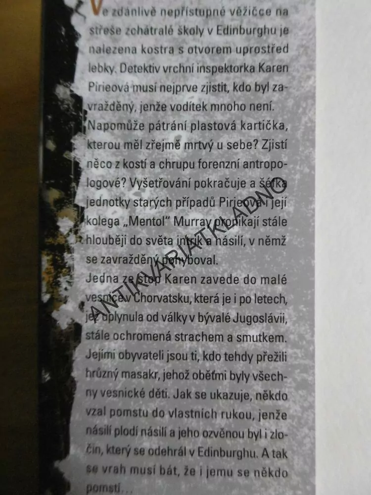 CESTA KOSTLIVCŮ, VAL McDERMIDOVÁ, **an