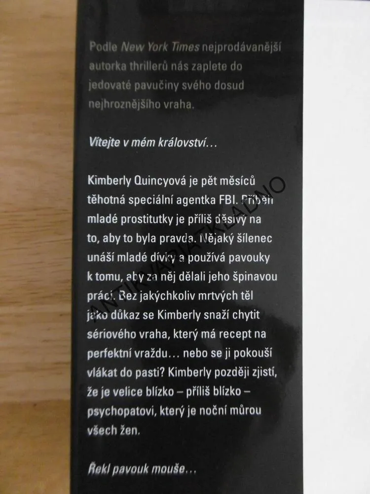 ŘEKNI SBOHEM, LISA GARDNEROVÁ, **an