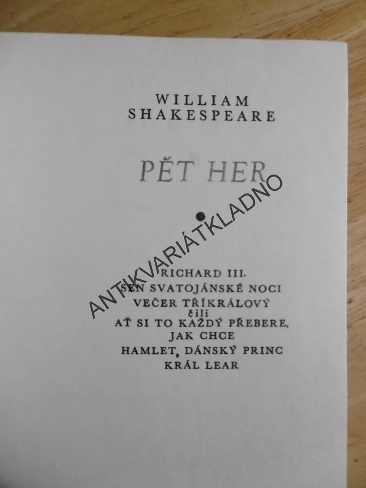 PĚT HER, WILLIAM SHAKESPEARE, **an