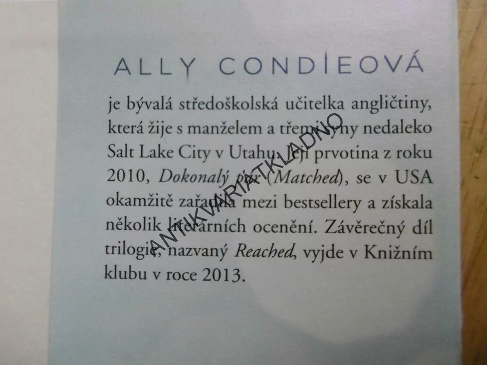 DOKONALÝ SEN, ALLY CONDIEOVÁ, **an