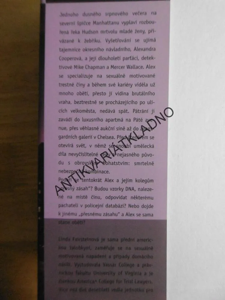 PŘESNÝ ZÁSAH, LINDA FAIRSTENOVÁ, **an