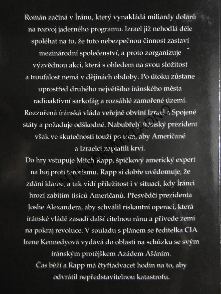 STŘEŽIT A BRÁNIT, VINCE FLYNN, **an