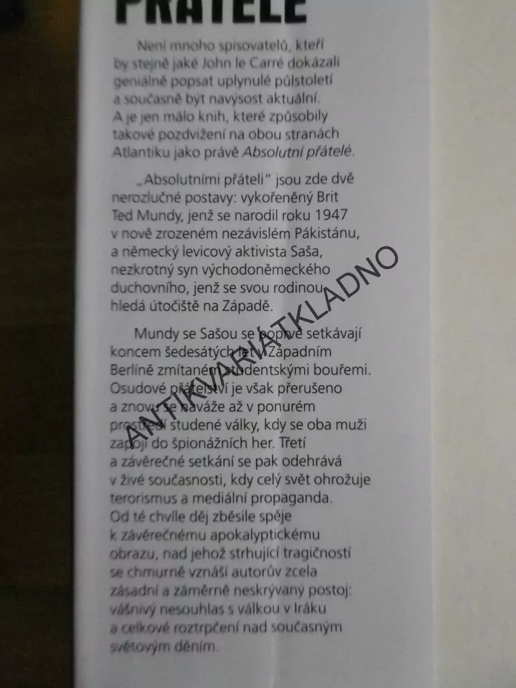ABSOLUTNÍ PŘÁTELÉ, JOHN LE CARRÉ, **an
