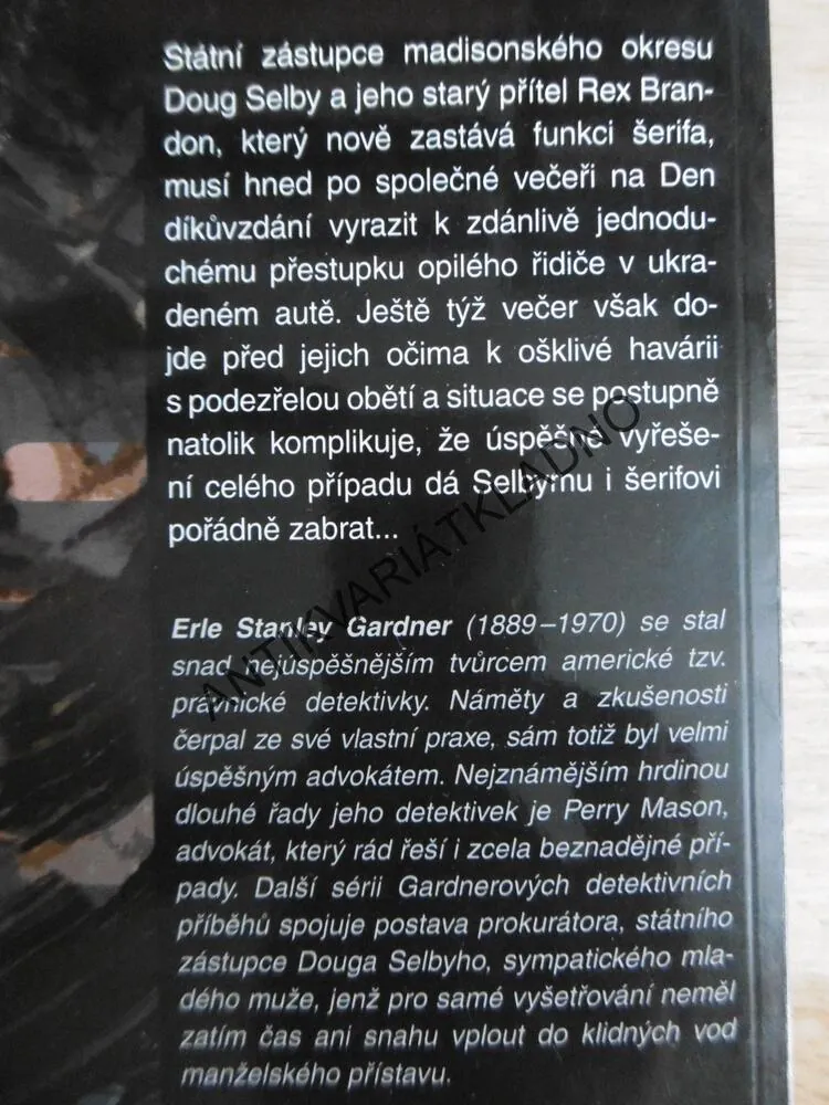STÁTNÍ ZÁSTUPCE ZASAHUJE, E.S.GARDNER, **an