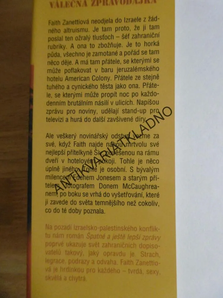 ŠPATNÉ A JEŠTĚ LEPŠÍ ZPRÁVY, ANNA BLUNDY, **an