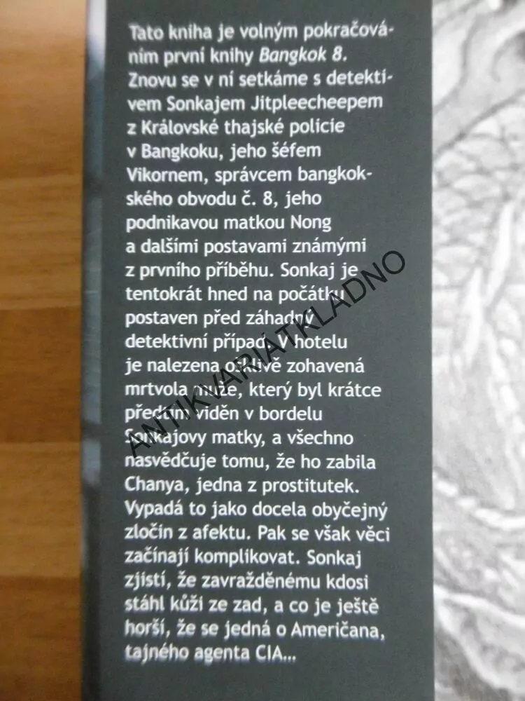 BANGKOK, JAPONSKÉ TETOVÁNÍ, JOHN BURDETT, **an
