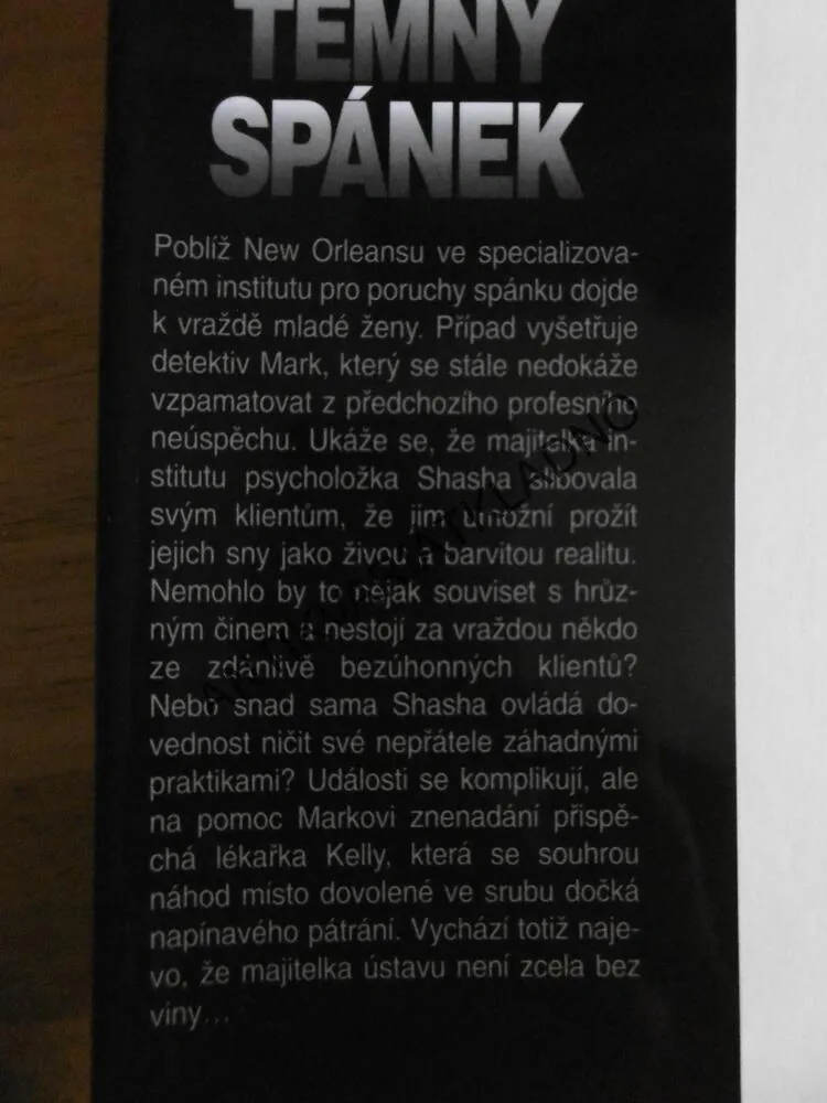 TEMNÝ SPÁNEK, CHARLES WILSON, **an