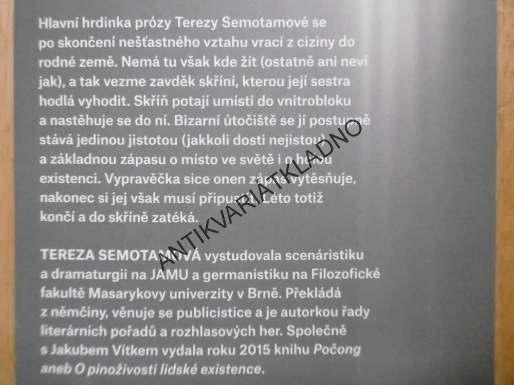 VE SKŘÍNI, TEREZA SEMOTAMOVÁ, **an