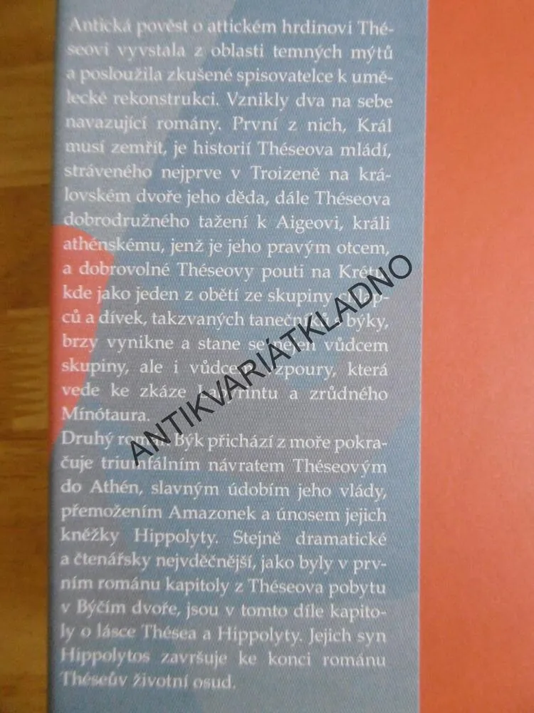 KRÁL MUSÍ ZEMŘÍT, MARY RENAULTOVÁ, **an