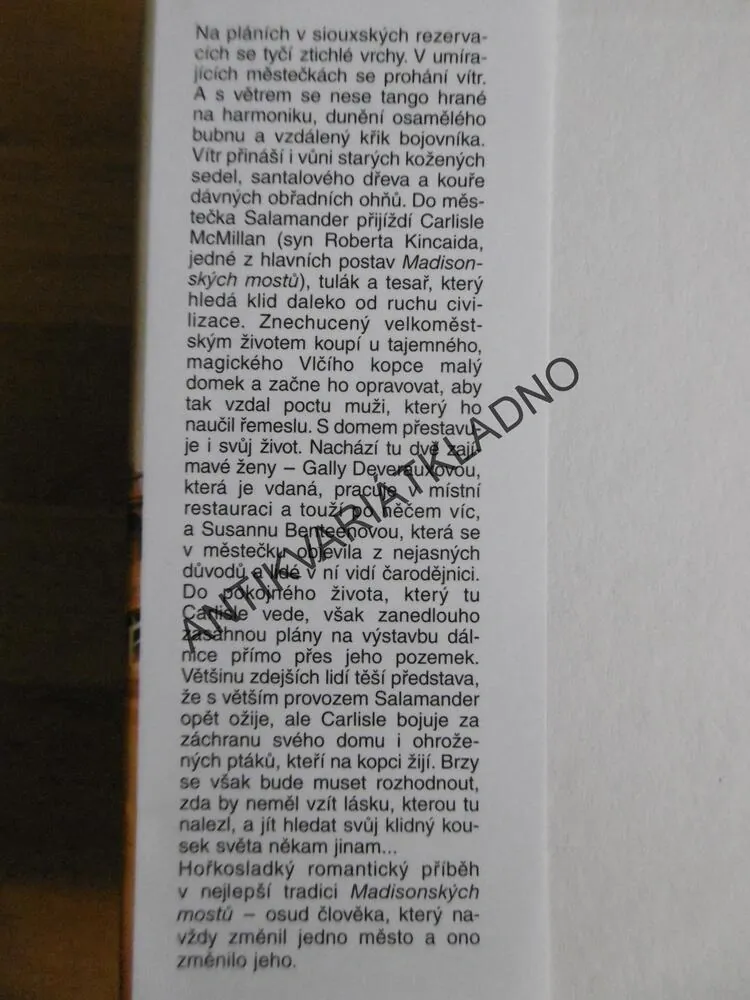 TANGO NA PLÁNÍCH, ROBERT JAMES WALLER **an