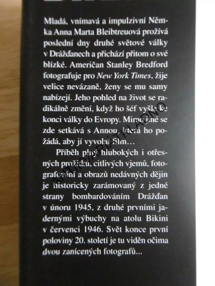 BIKINI, JANUSZ L. WISNIEWSKI, **an