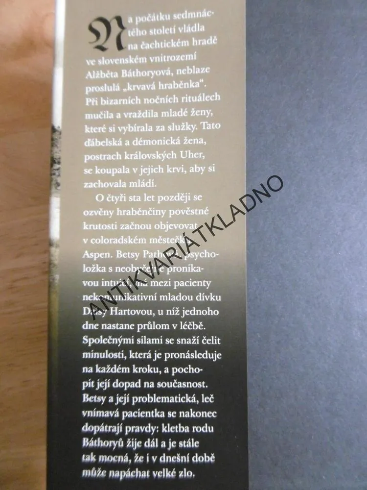 KRVAVÁ HRABĚNKA, LINDA LAFFERTYOVÁ, **an
