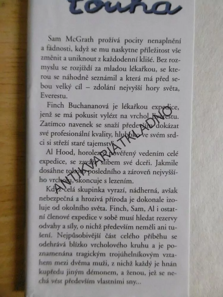 BÍLÁ TOUHA, ROSIE THOMASOVÁ, **an