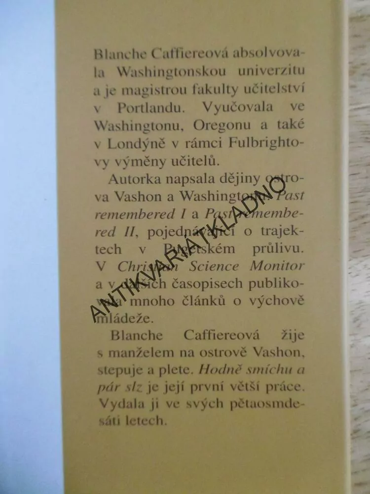 HODNĚ SMÍCHU A PÁR SLZ, VZPOMÍNKY NA BETTY MACDONALDOVOU, MCDONALDOVÁ, BIOGRAFIE