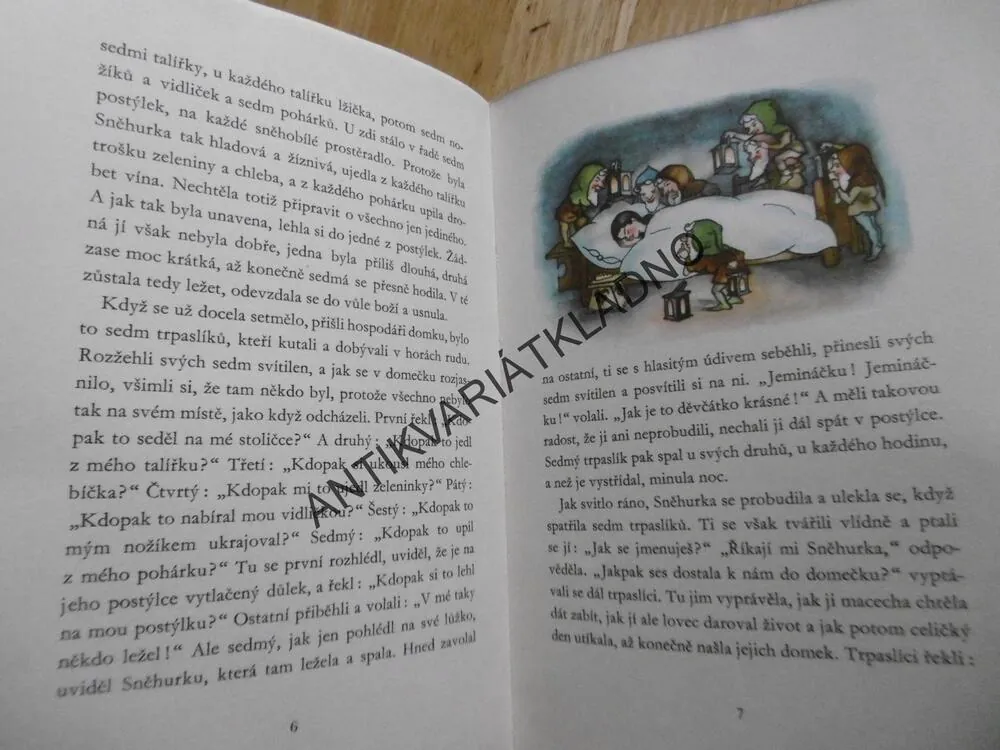 SNĚHURKA, BRATŘI GRIMMOVÉ, ZÁPAL