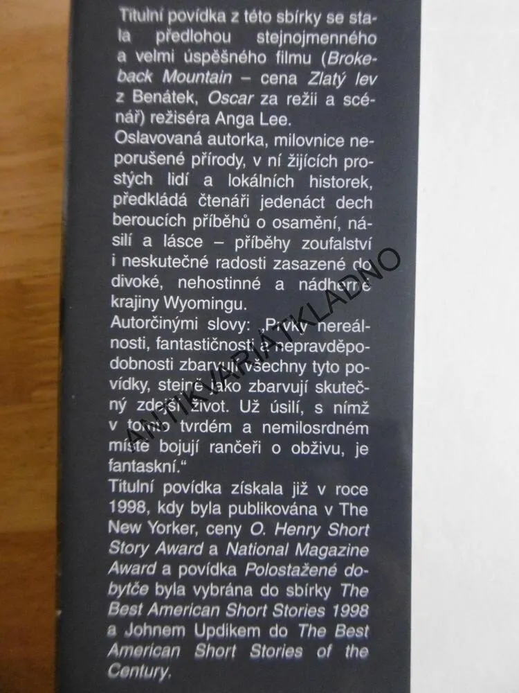 ZKROCENÁ HORA, POVÍDKY Z WYOMINGU, ANNIE PROULX, **an