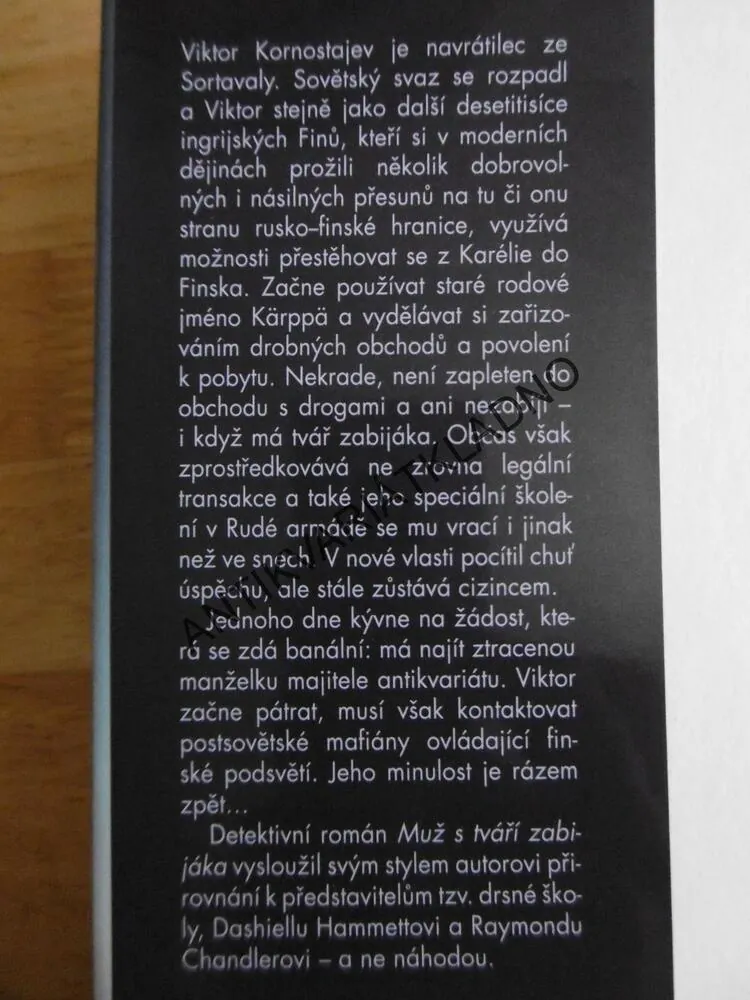 MUŽ S TVÁŘÍ ZABIJÁKA, MATTI RÖNKÄ, **an