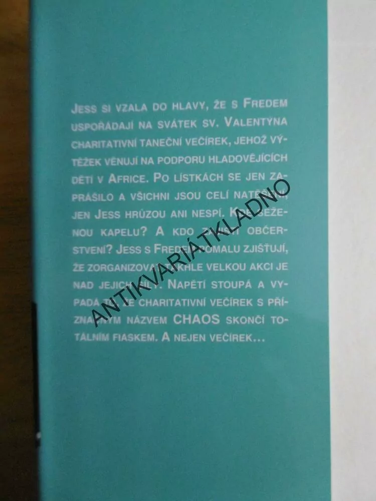 DÍVKA 16, TOTÁLNÍ FIASKO, SUE LIMB, **an
