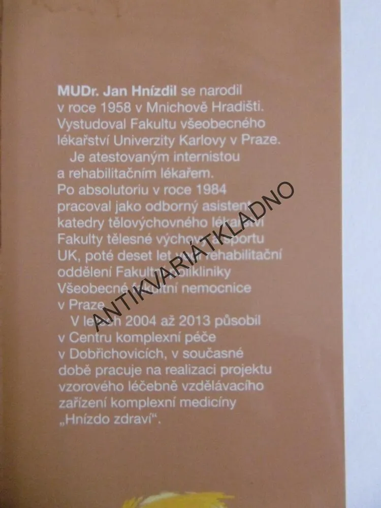 ZAŘÍKÁVAČ NEMOCÍ, JAN HNÍZDIL, **an