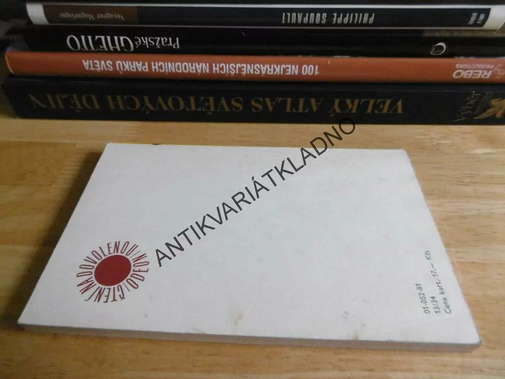 KAPSA PLNÁ ŽITA, AGATHA CHRISTIE, **an