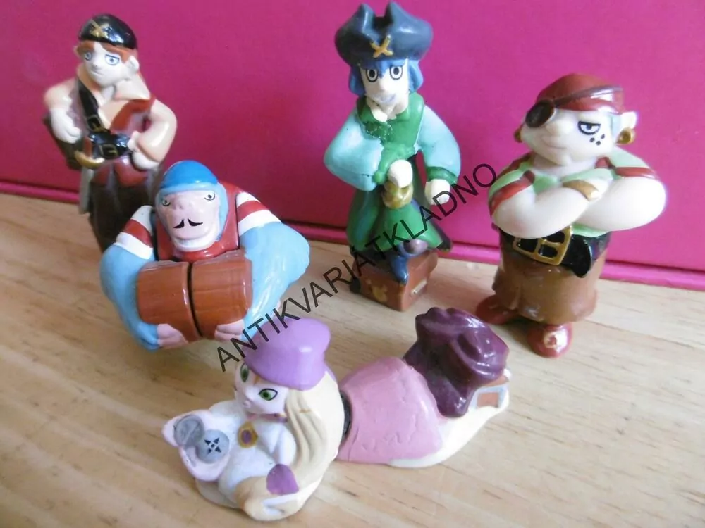 FIGURKA KINDER - PIRÁTI, 5 KUSŮ