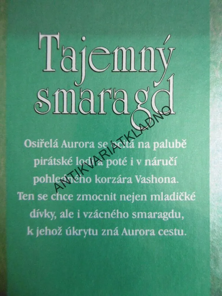 TAJEMNÝ SMARAGD, MEAGAN MCKINNEYOVÁ, **an