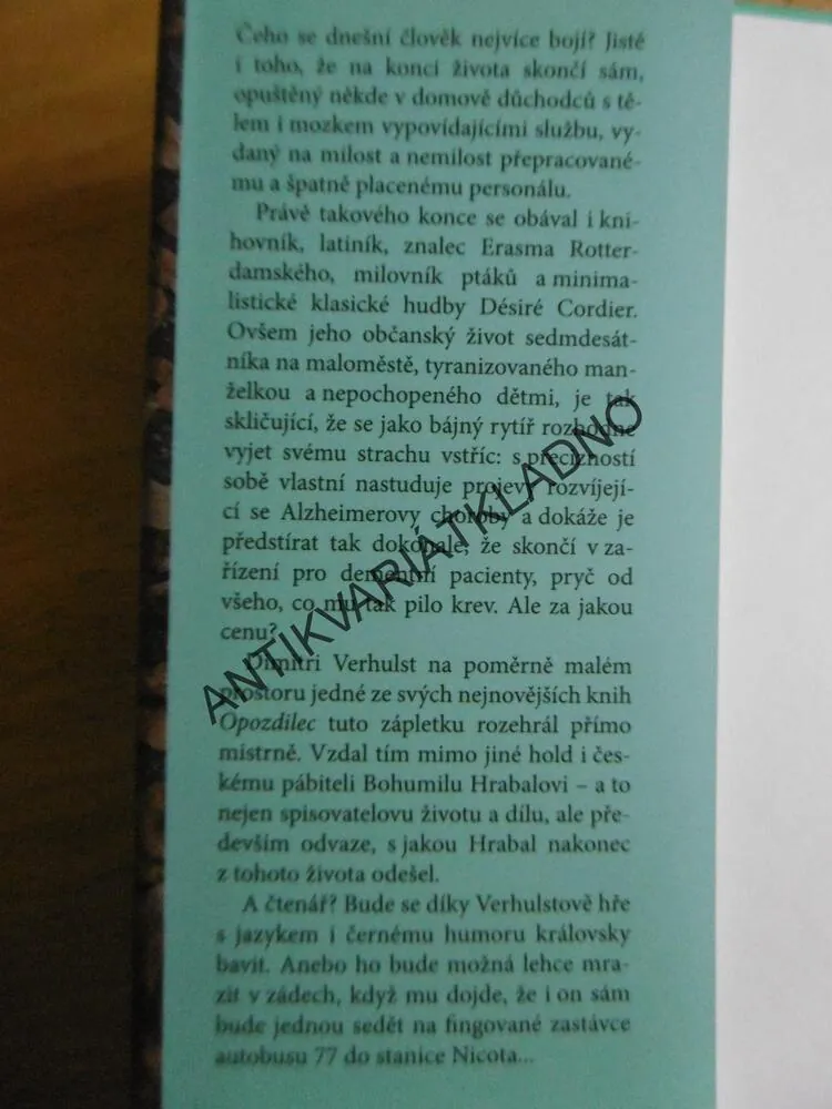OPOZDILEC, DIMITRI VERHULST, **an