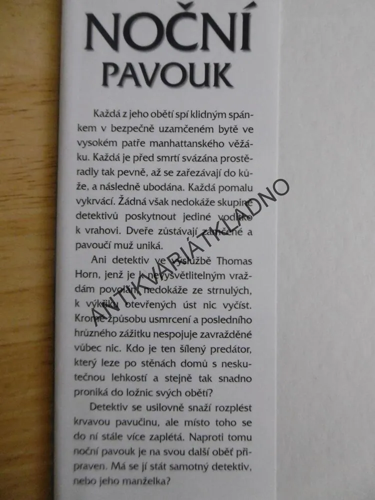 NOČNÍ PAVOUK, JOHN LUTZ, **an