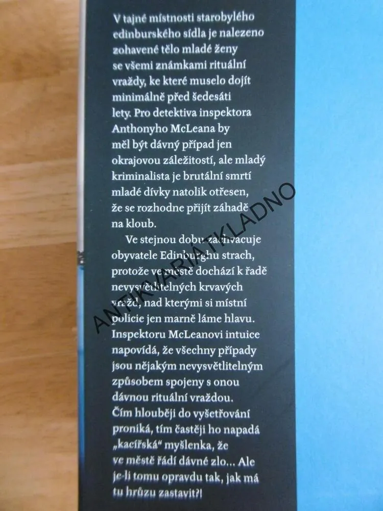 PŘIROZENÉ PŘÍČINY, JAMES OSWALD, **an