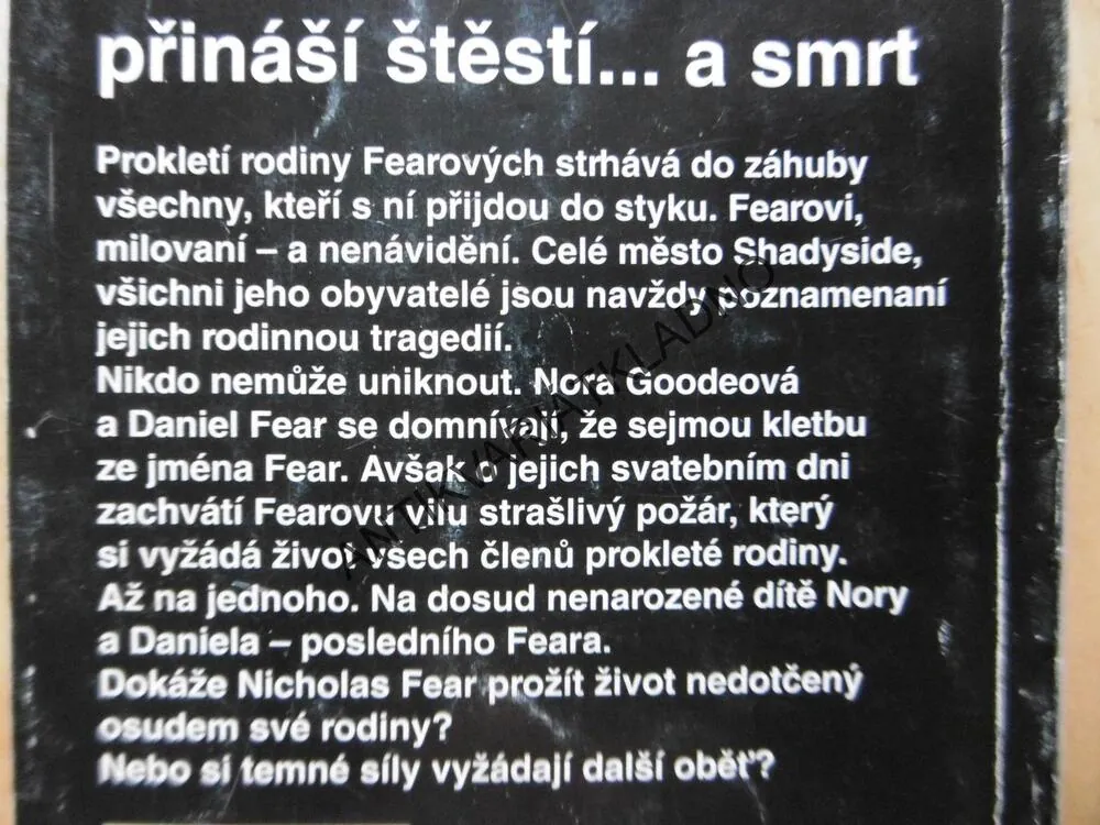 STOPY HRŮZY 94 - PROKLETÍ RODINY FEARŮ, R.L.STINE