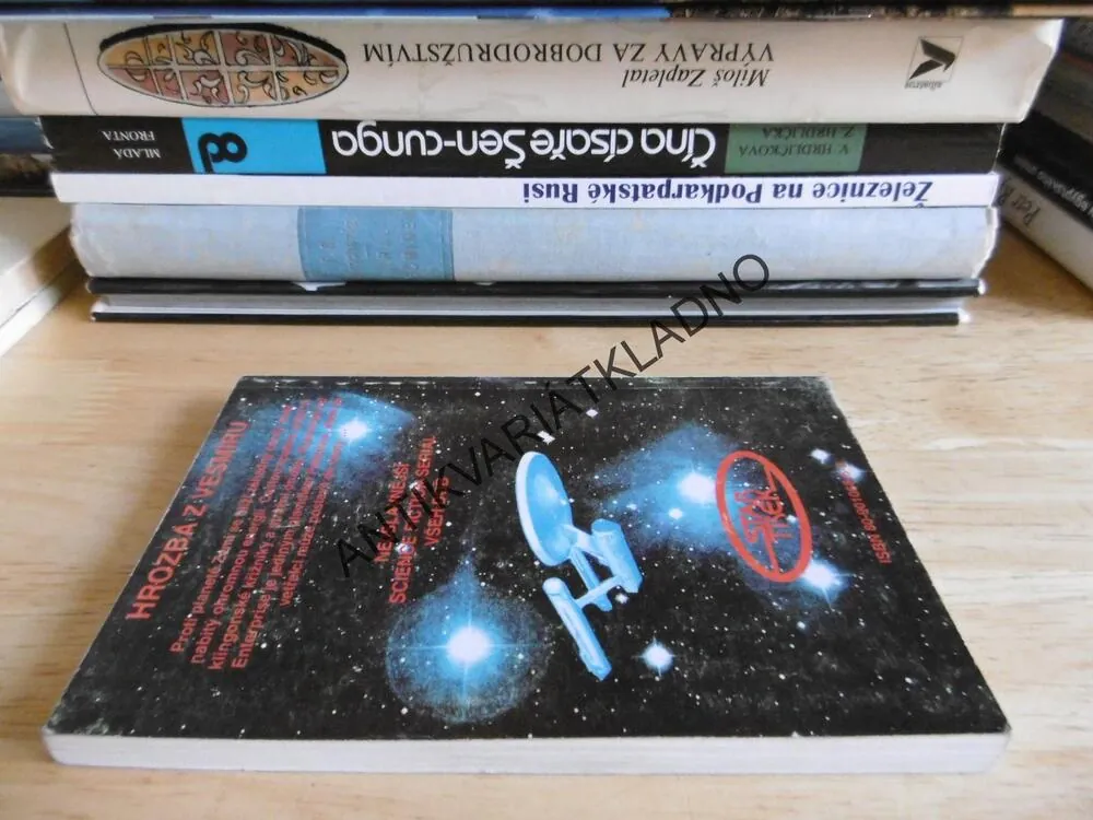 STAR TREK 1, HROZBA Z VESMÍRU, GENE RODDENBERRY, **an