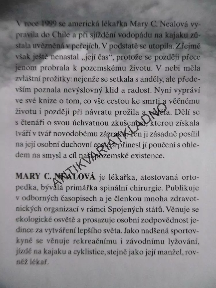 DO NEBE A ZPÁTKY, MARY C. NEALOVÁ, **an