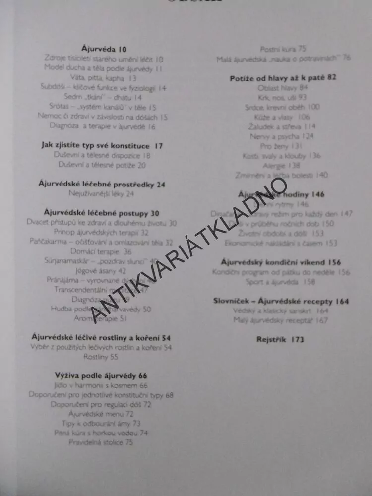 ÁJURVÉDA PRO KAŽDÝ DEN, ERNST SCHROTT, **an