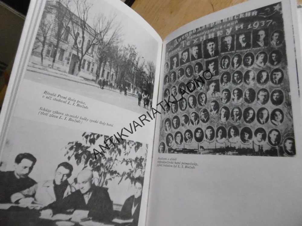 VZPOMÍNKY LEONID ILJIČ BREŽNĚV, 1982, **an