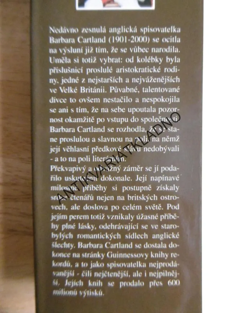 ÚNOS, BARBARA CARTLAND