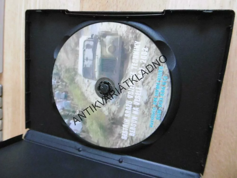 CELOSTÁTNÍ SRAZ VOJENSKÉ TECHNIKY. 1997-2002, DVD FILM
