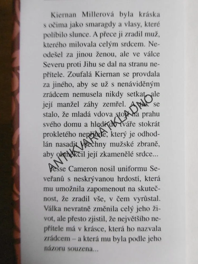ZRÁDCE, SHANNON DRAKE, **an