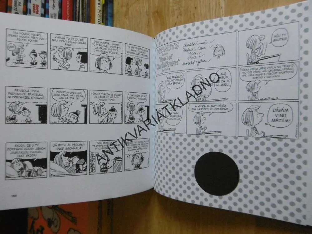 SNOOPY PO ŠKOLE, PEANUTS, CHARLES M. SCHULZ, **an