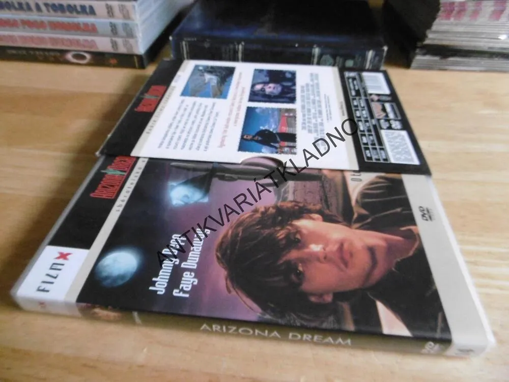 O TOM SE MU ANI NESNILO..., JOHNNY DEPP, DVD FILM