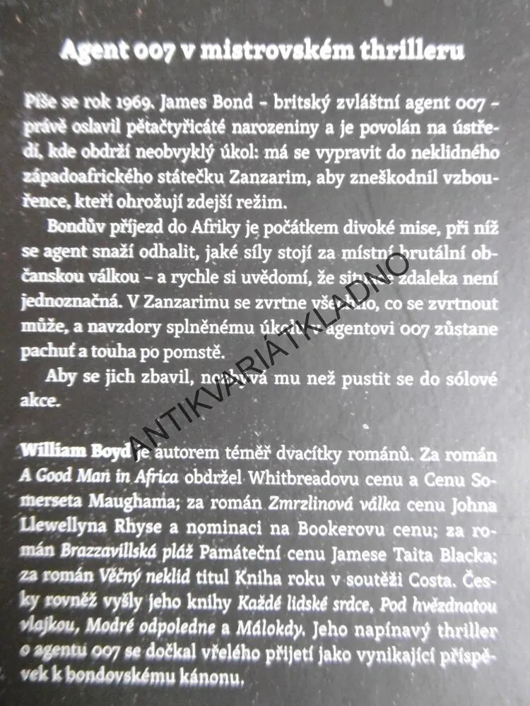 SÓLO, JAMES BOND, AGENT 007, WILLIAM BOYD, **an