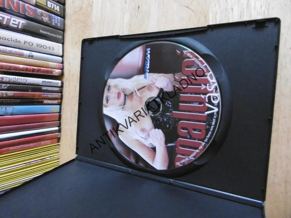 SPALUJÍCÍ VÁŠEŇ, DVD FILM EROTIKA