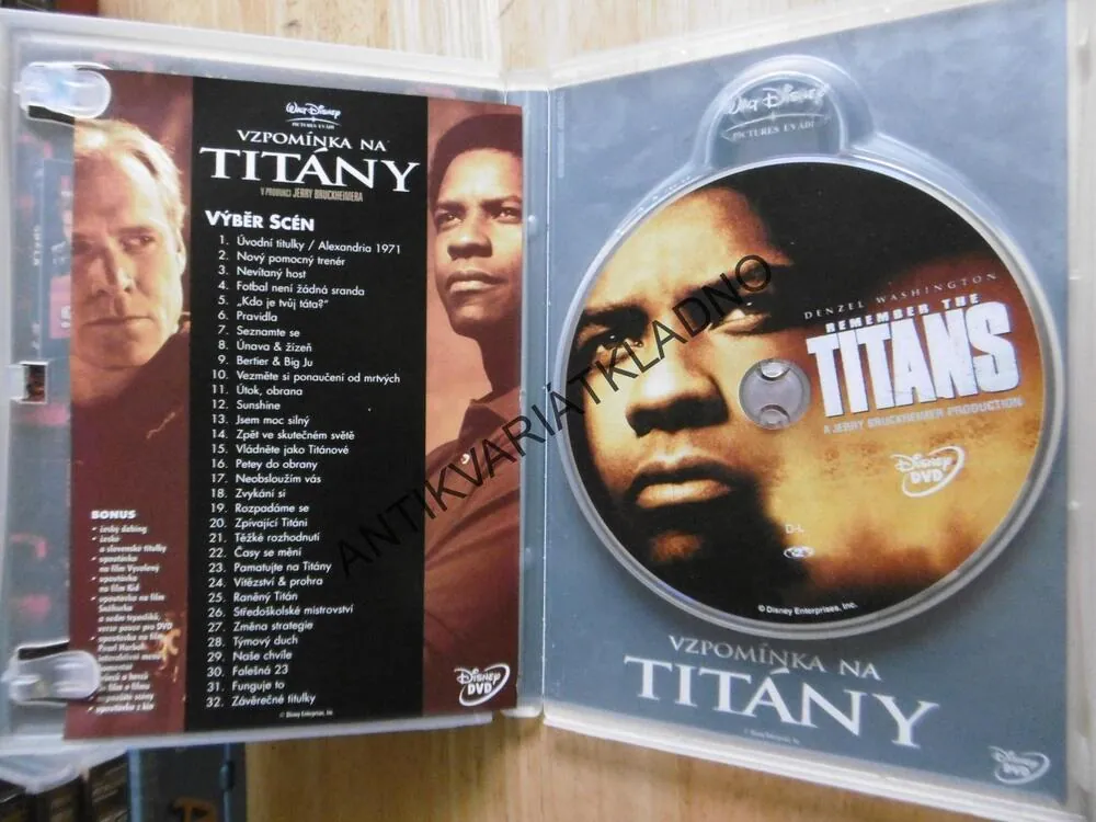 VZPOMÍNKA NA TITÁNY, DENZEL WASHINGTON, DVD FILM