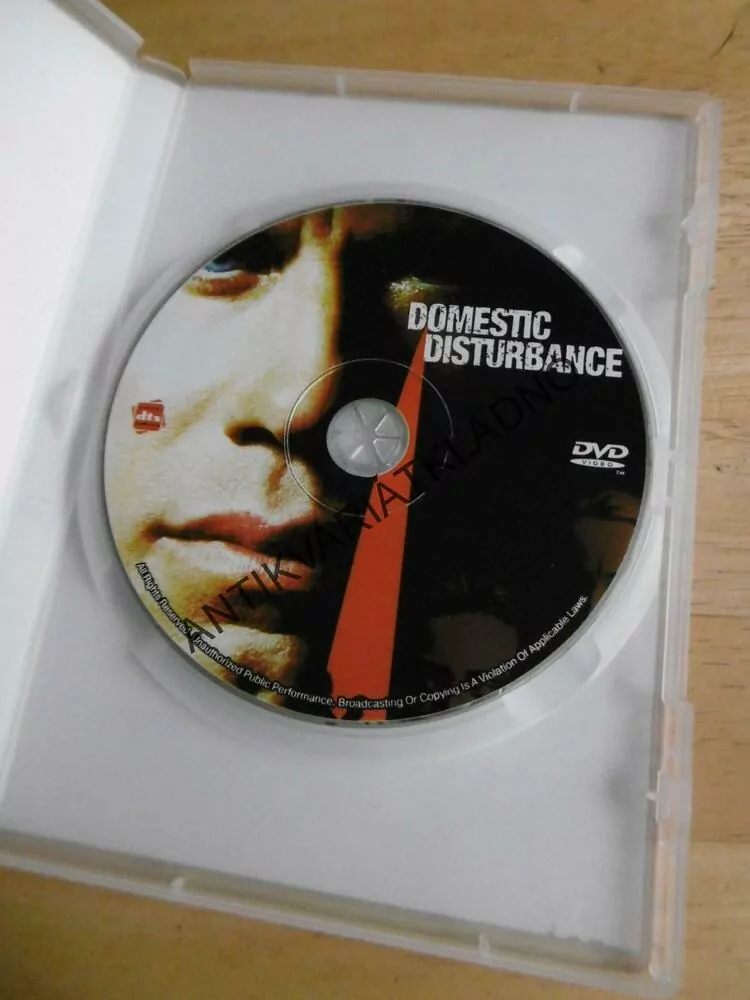 DOMESTIC DISTURBANCE, JOHN TRAVOLTA, DVD FILM