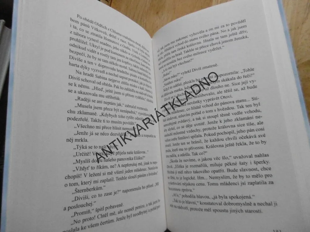 KRÁLOVRAŽDA NA KŘIVOKLÁTĚ, VLASTIMIL VONDRUŠKA, **an