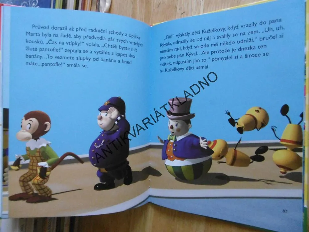 POZOR, JEDE NODDY, **an